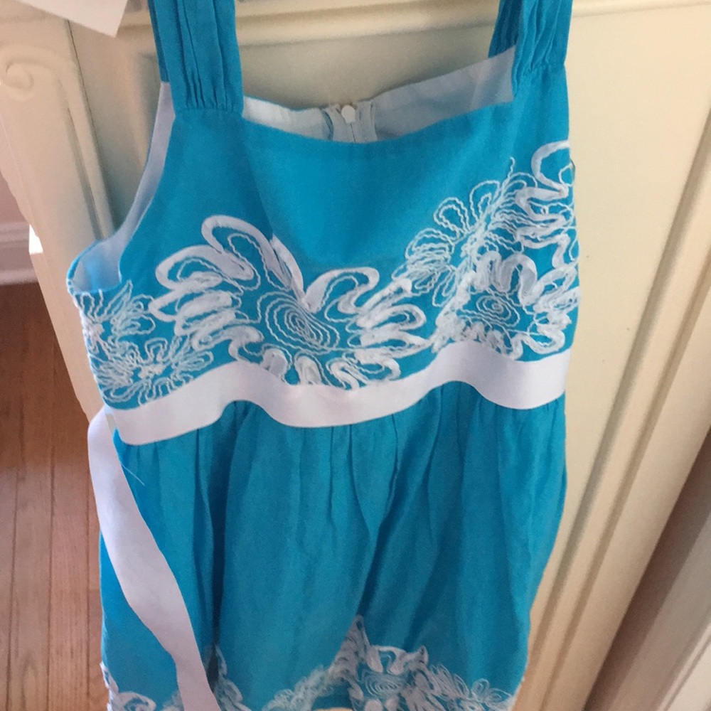 Blue dress